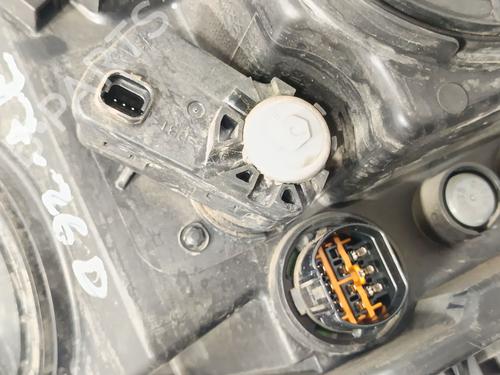 Right headlight KIA CARENS IV 1.7 CRDi | BP32337359C29