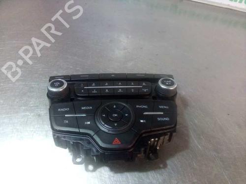 Used Radio Radio FORD C-MAX II (DXA/CB7, DXA/CEU) 1.5 TDCi (120 hp) 10751960 10751960