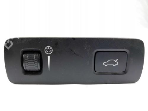 other-volvo-xc90-ii-256-d5-awd-p31376510-2014-19922228 main image