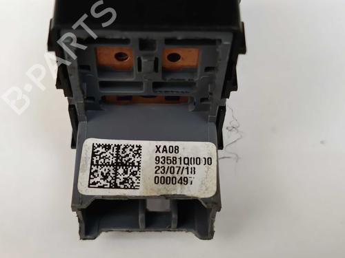 Right rear window switch HYUNDAI BAYON (BC3) 1.0 T-GDI | BP40110029I28 - Image 3