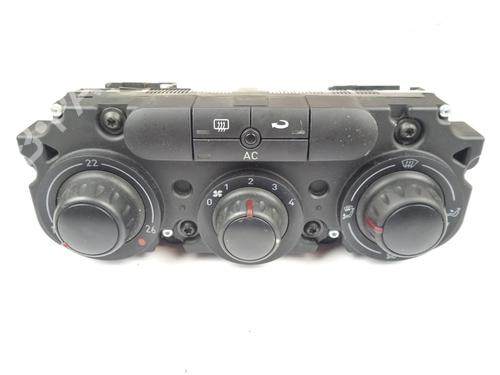 Used Climate control SEAT LEON (1P1) 1.9 TDI (105 hp) 19085855