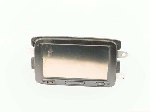 Used Radio DACIA SANDERO II TCe 90 (B8M1, B8MA, B8AC) (90 hp) 31010775