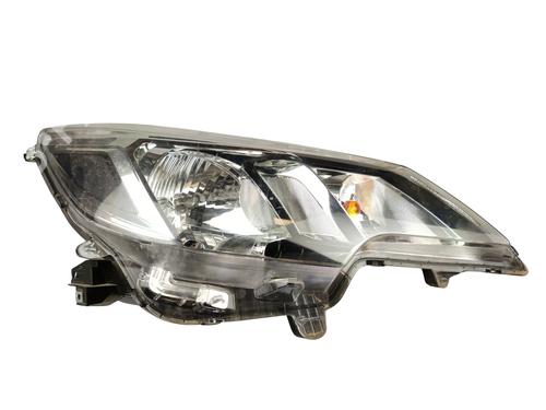 Used Right headlight MITSUBISHI MIRAGE / SPACE STAR VI Hatchback (A0_A) 1.2 (A03A) (80 hp) 30263165
