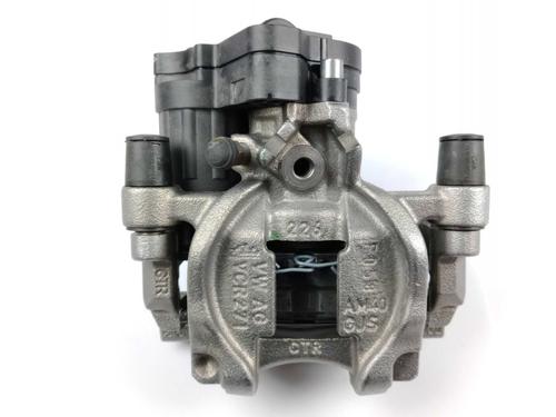 Used Right rear brake caliper Right rear brake caliper SEAT ATECA (KH7, KHP) 1.5 TSI (150 hp) 20111818 20111818