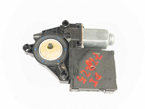 Used Left front window motor Left front window motor VW GOLF VI (5K1) 1.6 TDI (105 hp) 31176708 31176708