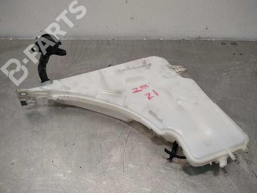 Windscreen washer tank BMW 3 (F30, F80) [2011-2018]null 7241671