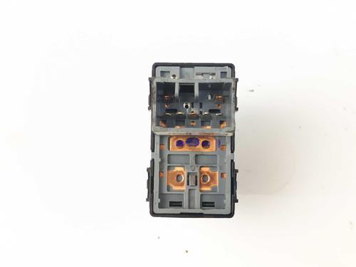 Right rear window switch HYUNDAI i20 III (BC3, BI3) 1.0 T-GDI hybrid 48V | BP36997184I28 - Image 2