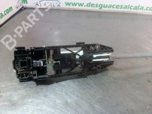 Front right exterior door handle VW GOLF VI (5K1) 2.0 TDI | BP9995213C129 