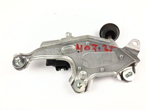 Used Rear wiper motor TOYOTA YARIS CROSS (MXP_) 1.5 Hybrid (MXPJ10) (116 hp) 27526947