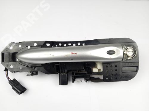 Used Front left exterior door handle RENAULT MEGANE III Hatchback (BZ0/1_, B3_) [2008-2025]  11955199