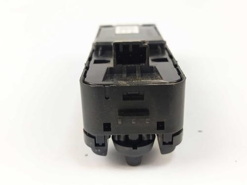 Left front window switch VOLVO V40 Hatchback (525) D2 | BP36934172I27 - Image 3