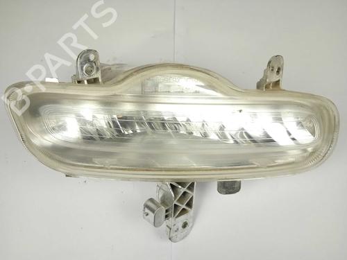 Used Right front fog light Right front fog light 12909359 12909359
