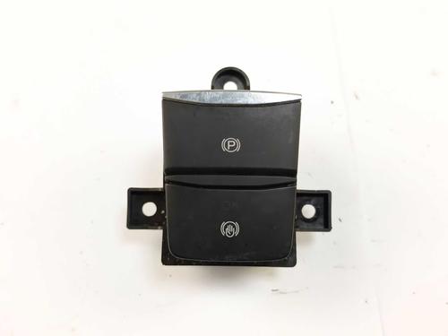 switch-ford-kuga-iii-dfk-2019-31838108 main image