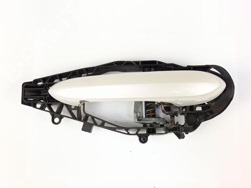Used Rear left exterior door handle Rear left exterior door handle BMW 1 (F40) 118 i (140 hp) 35794285 35794285