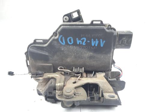 Høyre foran lås VW GOLF IV (1J1) 1.9 TDI (110 hp) 17060398
