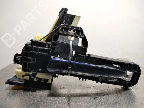 Used Front left exterior door handle MERCEDES-BENZ E-CLASS (W212) E 220 CDI / BlueTEC (212.001, 212.002) (170 hp) 10152341