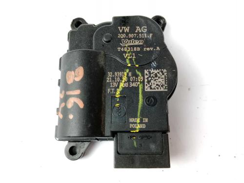 Used Electronic module Electronic module SEAT LEON Sportstourer (KL8, KLD) 1.5 eTSI (150 hp) 22779131 22779131