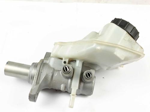Used Brake master cylinder Brake master cylinder 28620835 28620835