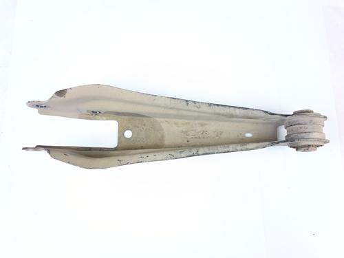 Venstre bagtil bærearm Venstre bagtil bærearm BMW X4 (F26) xDrive 30 d (258 hp) 34383425 34383425