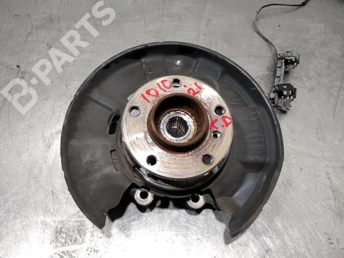 Used Right rear steering knuckle BMW 1 (F20) 118 d (150 hp) 10028291