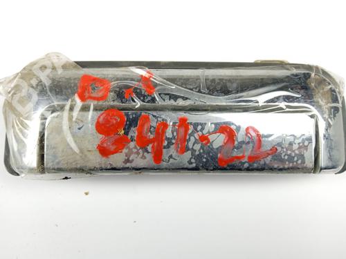 front-left-exterior-door-handle-mitsubishi-pajero-sport-i-k7_-k9_-mr371041-1996-11095053 main image