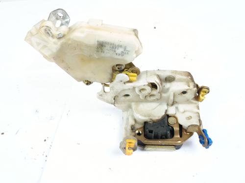 Used Front left lock NISSAN TERRANO II (R20) 3.0 Di 4WD (154 hp) 29064972