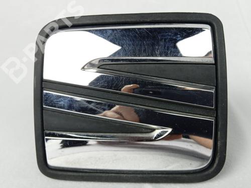 tailgate-handle-seat-leon-st-5f8-20-cupra-5f0827565c-2012-2013-2014-2015-2016-2017-2018-2019-2020-10344625 main image