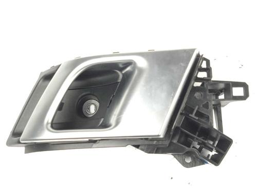 Used Front right interior door handle Front right interior door handle 17177842 17177842