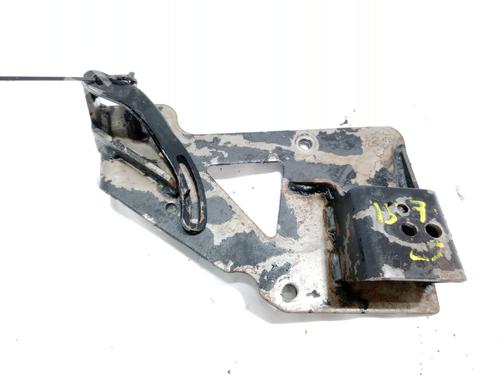 Used Engine mount SUZUKI VITARA (ET, TA, TD) 1.9 D All-wheel Drive (SE419TD) (68 hp) 24936903