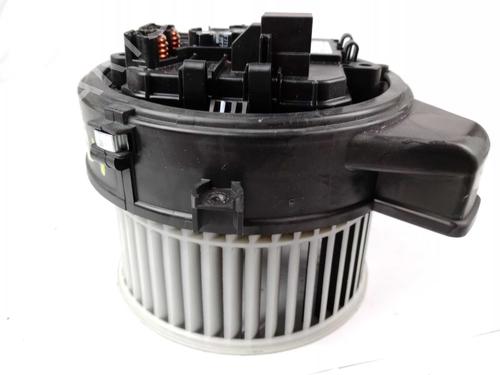 Used Heater blower motor Heater blower motor VOLVO XC60 II (246) D5 AWD (235 hp) 22986444 22986444