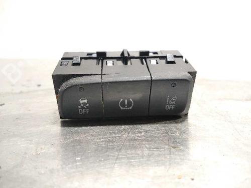 Used Switch Switch 14347933 14347933