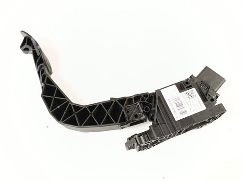 Pedal PEUGEOT 2008 II (UD_, US_, UY_, UJ_, UR_, UC_) 1.2 PureTech 130 (USHNS, URHNS) | BP28481493I4