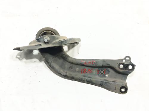Used Left rear suspension arm TOYOTA C-HR (_X1_) 1.8 Hybrid (ZYX10_, ZYX11_) (98 hp) 32001368