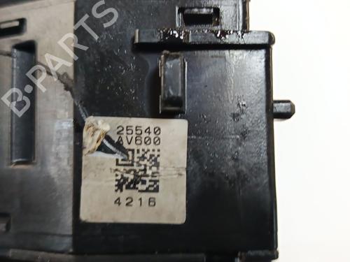 Headlight switch NISSAN ALMERA II (N16) 2.2 dCi | BP32517157I24