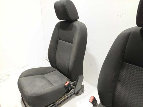 Seats set LAND ROVER FREELANDER 2 (L359) 2.2 TD4 4x4 | BP28107757C78 - Image 6