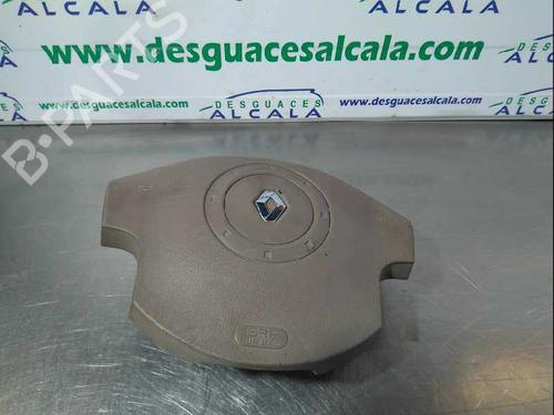 driver-airbag-renault-megane-ii-saloon-lm01_-8200301516a-ay584-dx-2003-9989813 main image