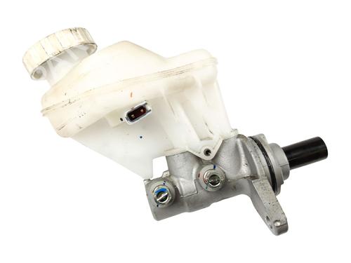 Used Brake master cylinder MITSUBISHI MIRAGE / SPACE STAR VI Hatchback (A0_A) 1.2 (A03A) (80 hp) 30263186