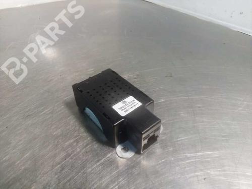 Electronic module VW GOLF VI (5K1) 2.0 TDI | BP9995209M83 