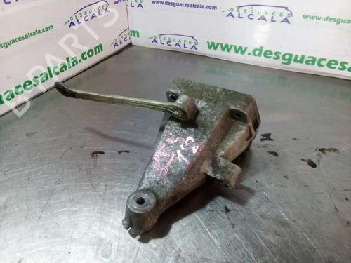 Used Engine mount Engine mount MERCEDES-BENZ SPRINTER 3,5-t Van (B906) 313 CDI 4x4 (906.631, 906.633, 906.635, 906.637) (129 hp) 10958632 10958632
