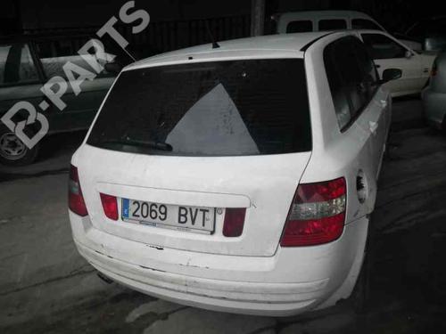Left mirror FIAT STILO (192_) 1.9 JTD (192_XE1A) | BP10928566C26 