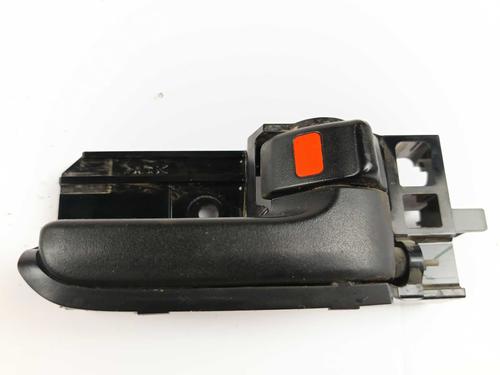 Used Front right interior door handle Front right interior door handle TOYOTA HILUX VII Pickup (_N1_, _N2_, _N3_) 2.5 D-4D 4WD (KUN25_, KUN25R) (120 hp) 29123780 29123780