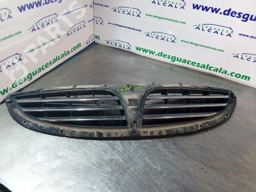 Used Front grille Front grille SSANGYONG KYRON 2.0 Xdi (141 hp) 9992988 9992988