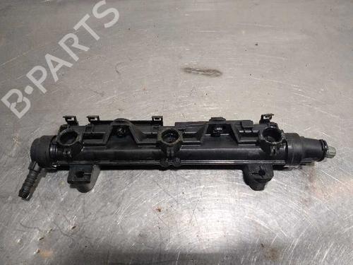 Used Injection rail Injection rail 9981174 9981174