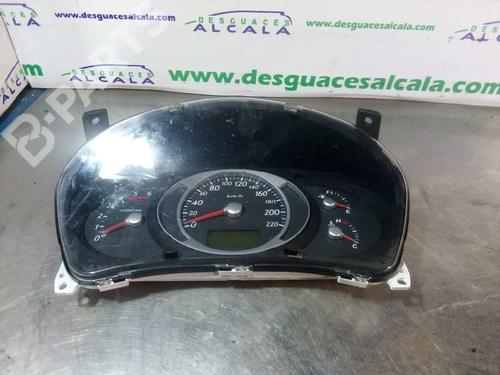 Used Instrument cluster HYUNDAI TUCSON (JM) 2.0 CRDi (140 hp) 10928821