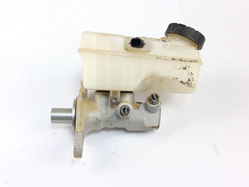 Used Brake master cylinder RENAULT CLIO IV (BH_) 1.5 dCi 75 (75 hp) 32060224