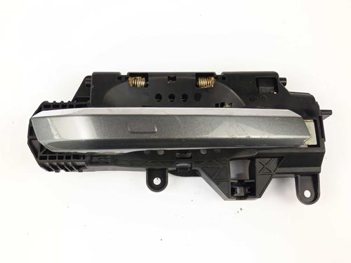 front-right-exterior-door-handle-audi-a4-b9-8w2-8wc-2015-33942910 main image