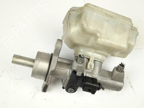 Brake master cylinder VW GOLF V (1K1) 1.9 TDI | BP19695884M77 