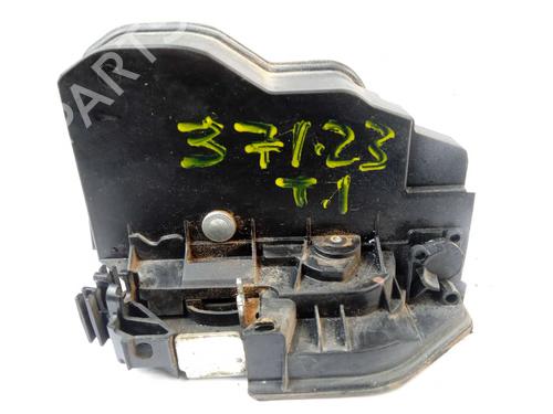Used Rear left lock Rear left lock BMW X1 (E84) xDrive 20 d (177 hp) 13560425 13560425