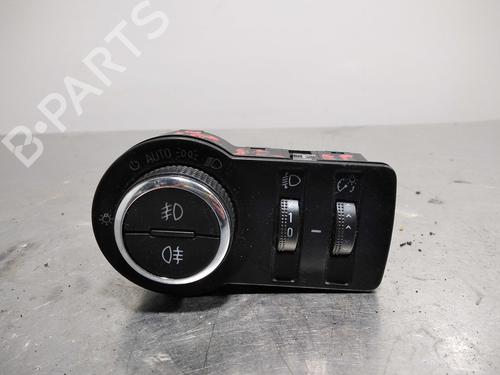 Used Headlight switch Headlight switch OPEL INSIGNIA A (G09) 1.6 CDTi (68) (120 hp) 10027697 10027697