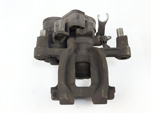 Used Right rear brake caliper Right rear brake caliper BMW 1 (F40) 118 i (140 hp) 34704996 34704996